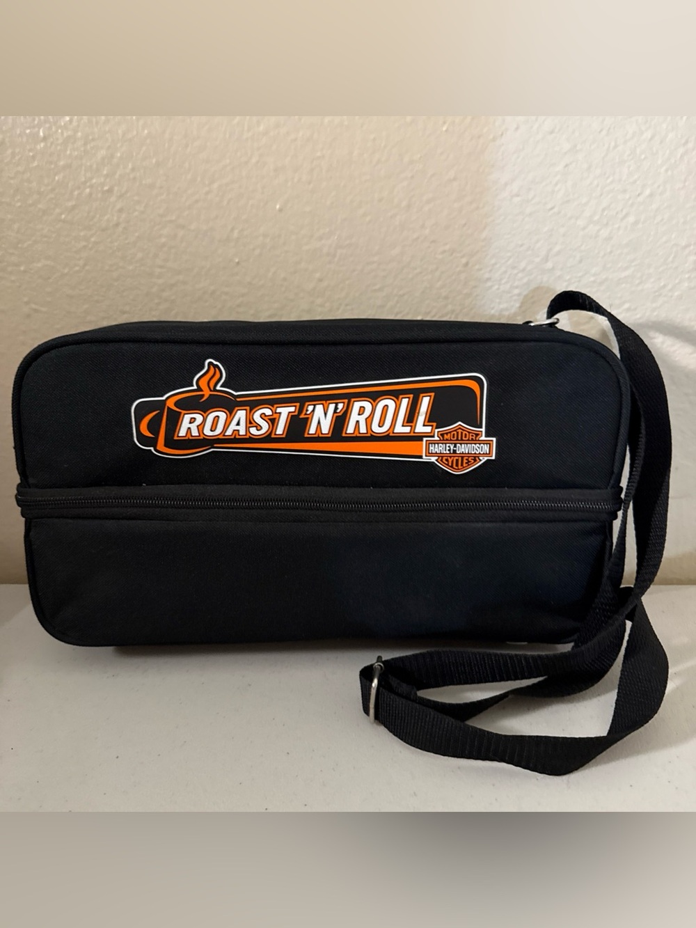 Harley-Davidson Black Roast 'N' Roll Belt Bag SS mug thermos set